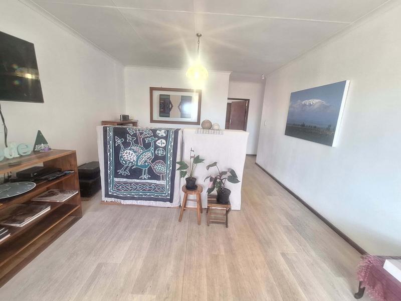 3 Bedroom Property for Sale in Fraaiuitsig Western Cape